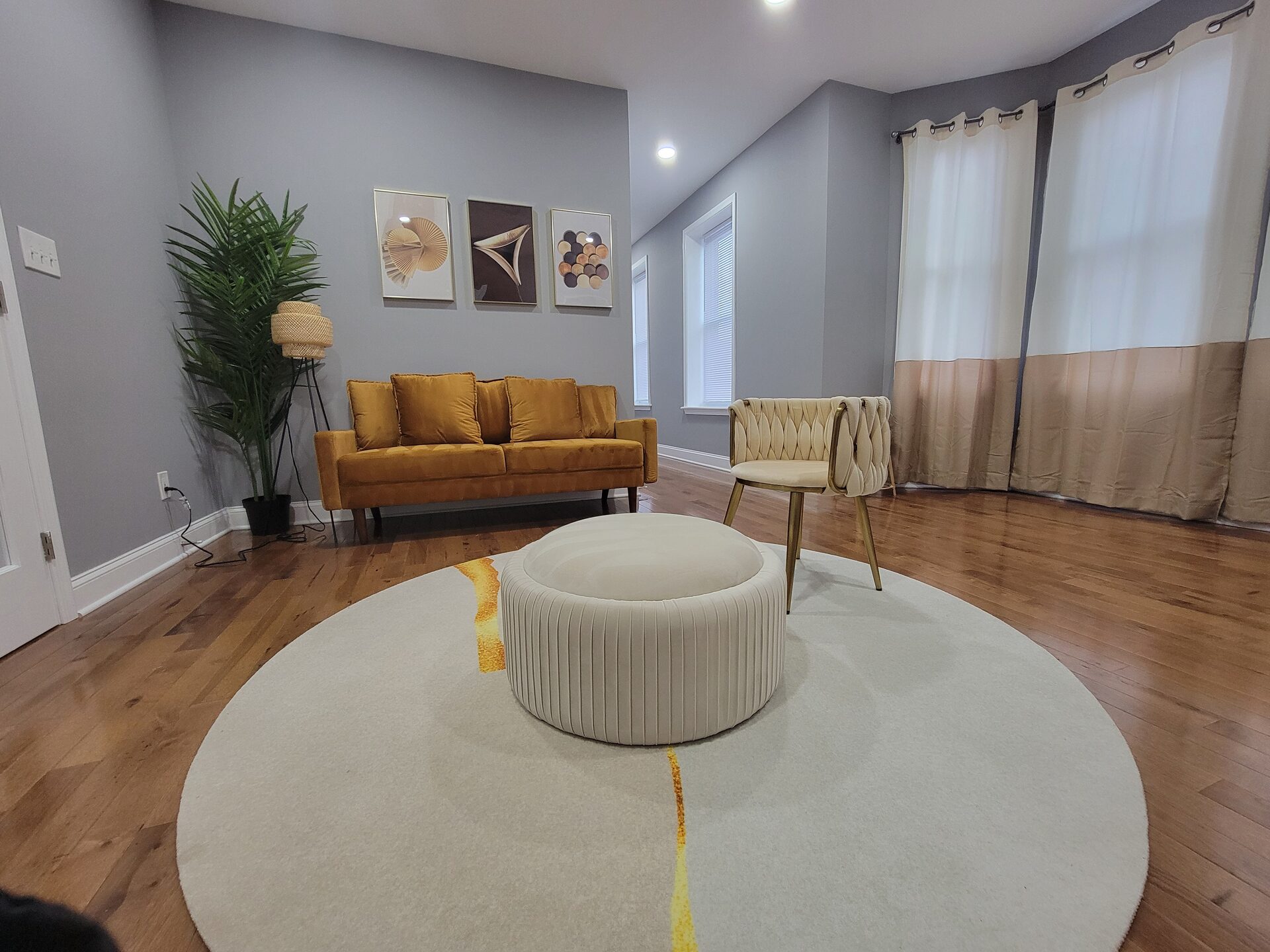 Elegant living room cleaned by Lorena's Cleaning